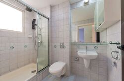 Changi Heights (D17), Terrace #619317541